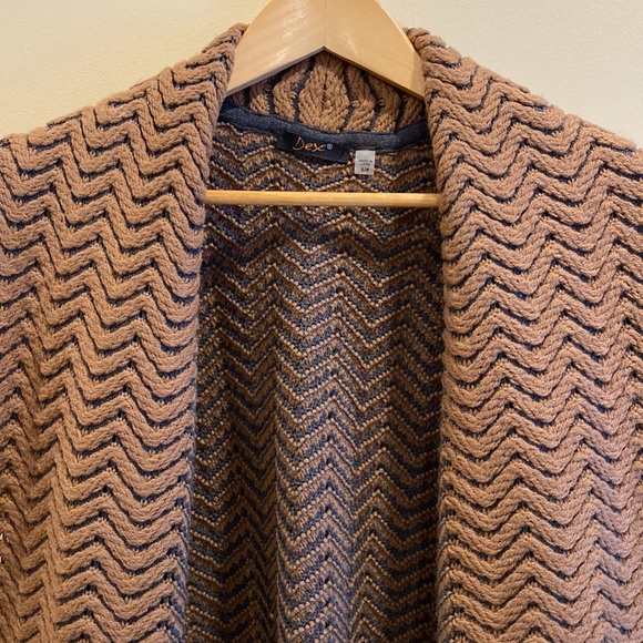 DEX Knitted Wrap Vest - Picture 3 of 10